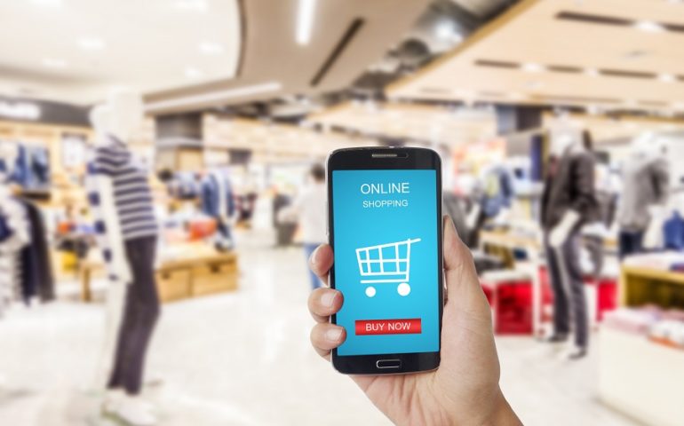 Online Stores Need a Physical Retail Location